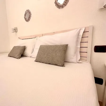 Gasthuis Double A Luxury Olbia