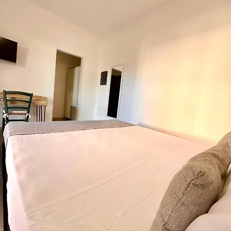 Double A Luxury Penzion Olbia