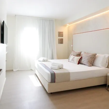 Double A Luxury 4*