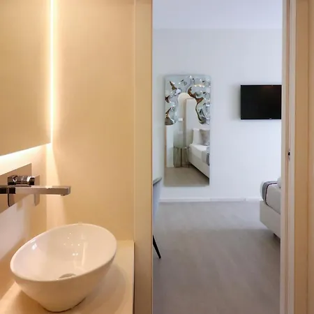 Double A Luxury أولبيا