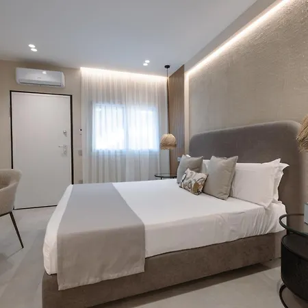 Double A Luxury Όλμπια